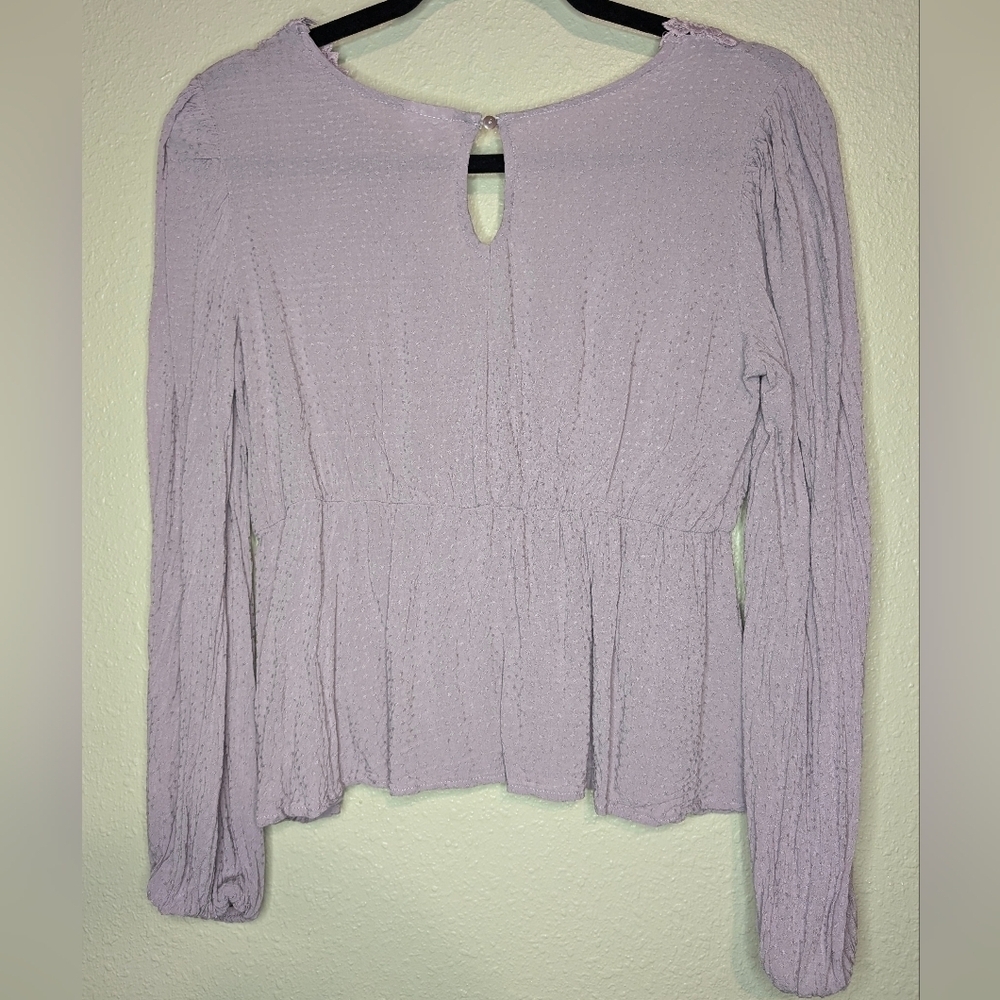 Self Esteem Long Sleeve V Neck Crop Top with Lace accent Lilac Junior Size Large - Picture 8 of 9